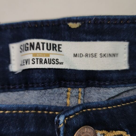Levi Strauss Signature Gold Mid-Rise Skinny Jeans Sz 4S - Picture 4 of 13